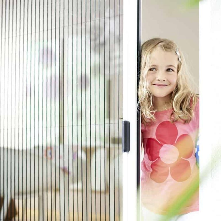 Der Mueckengittermacher - Insektenschutz für Fenster und Türen nach Maß